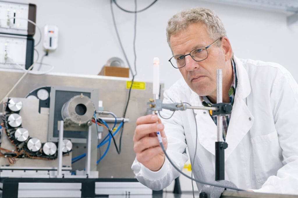 Brachytherapie is een effectieve behandelingsoptie voor vele soorten van kanker. Een nieuwere variant, elektronische brachytherapie (eBT), wordt steeds vaker gebruikt.